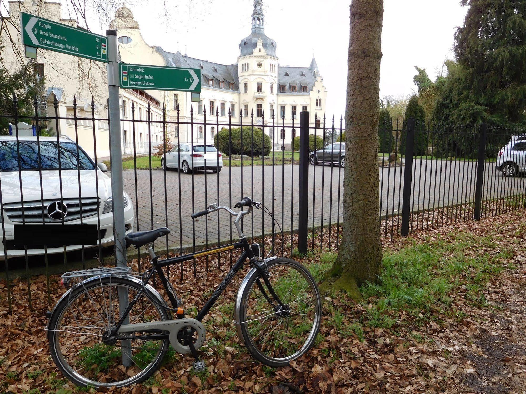 Schlosshotel Ralswiek Eksteriør billede